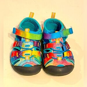 Keen sandals baby girls 5 multicolor washable Velcro lightweight